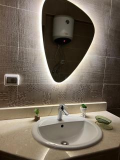 Modern Brown 2BR apt - Privado - All new - 1