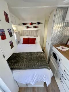 Nettie's Vintage Trailer Resort - 7