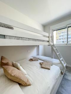 GuestReady - Marbella with terrace and pool - 4