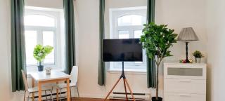 La Vie en Rose Cozy Suite #3 in Downtown Quebec - 3