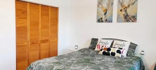 La Vie en Rose Cozy Suite #3 in Downtown Quebec - 9