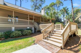 Family Sea Pines Oasis - Walk to Beach Pool Golf - 5