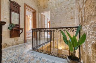 Historic Palazzino in the Heart of Senglea by SF Homes - 3