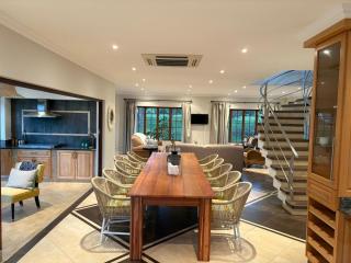Acacia House - 5