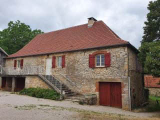 Carennac Maison en pierre au calme avec jardin - 0