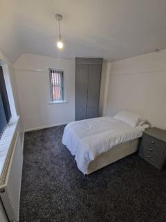 Cozy Stay - 2 Bed Flat -Includes Free Parking - 9