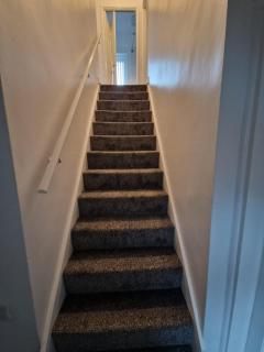 Cozy Stay - 2 Bed Flat -Includes Free Parking - 1