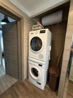 Calypso 2 Bright Modern Apartment in Paceville with Mercury View Near Restaurants and Transport - 2