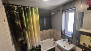 Compact Solo Retreat - 2