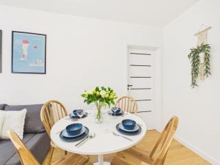 Nutshell Gdynia Apartment by Solarento - Gdynia - 4