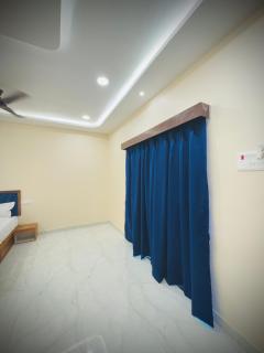 The sea Glimmer Beach Resort - 2