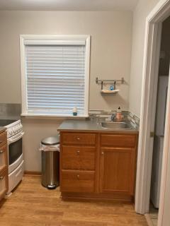 Kansas City West Plaza Furnished Studio Apartments--2E - 1