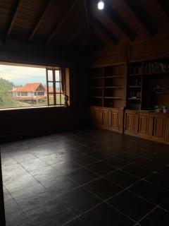 La Casa De Los Chillos - 4
