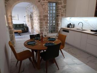 Ophelia House - 8