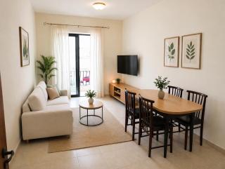 Modern 2 Bedroom Apartment with Balcony Near the Sea - 3