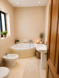 Modern 2 Bedroom Apartment with Balcony Near the Sea - 1