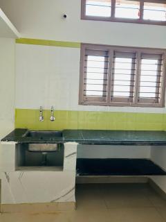 Spacious Family Home near Airport road Hubli - 4