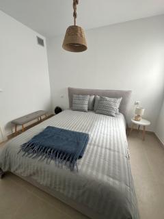 Welcome to your stylish home - 8