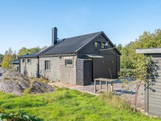 4 star holiday home in Trollhättan - 9