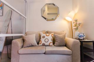 1-BR Condo with Pool, Balcony, Close to IT Park - 3