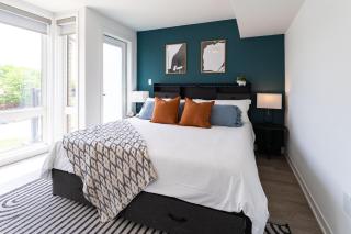 Spacious 3BR Near Yorkdale Mall, Family-Friendly, Free Parking - 5