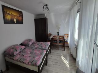 Dom Nad Kanałem pokój nr 3 - 4