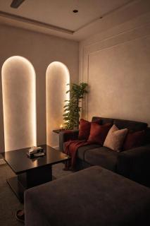Trésor - Designer 1 BHK - Gulberg - MM Alam - Pool - 5