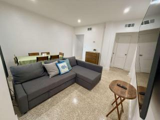 Cozy 3-Bedroom Miami Apartment - 5