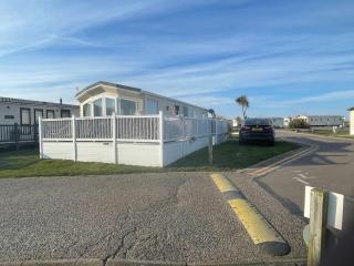 Large 3 bedroom holiday home - 8