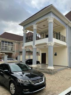 TuneHomes Service Apartments And Shortlets - 5