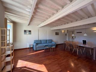 Tavoleria 2BR Apartment Pisa City Center - Pisa - 2