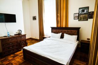 Officers Boutique Hotel - 3