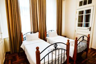 Officers Boutique Hotel - 2