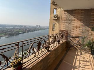Luxury 3BR Apartment - Panoramic Nile View - 2