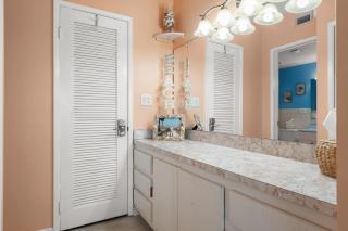 Oceanfront Oasis - 2BR2BA direct oceanfront! - Satellite Beach - 5