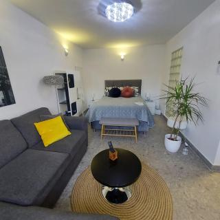 Be Happy Condo - Fresh, Calm and Spacious - 9