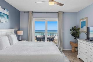 Comfy beachfront condo with central AC pool access ocean view and washer&dryer - 2