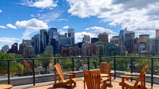 The Kensington - Balcony - City Views - Office - 5