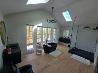 Luxary Villa with Pool, Sauna, Hot Tub Sleeps 12 - 7