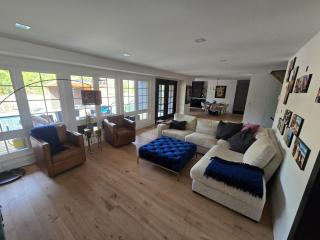 Luxary Villa with Pool, Sauna, Hot Tub Sleeps 12 - 5