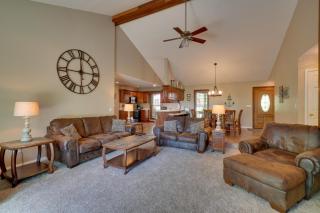'Mountain View' Home Near Dale Hollow Lake Fun! - 4