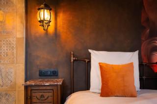 La Suite de Vénus - Chambre à thème Love Room Jacuzzi et Pièce Secrète - Évasion pour deux - 4