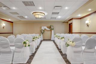 Best Western PLUS Port O'Call Hotel - 5