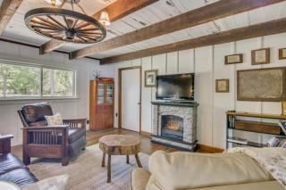 Lake Wateree Retreat: Dock & Screened Porch! - 5