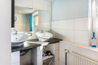 Haus Schmucker - 9