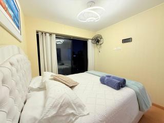 Central apartment with parking - 1