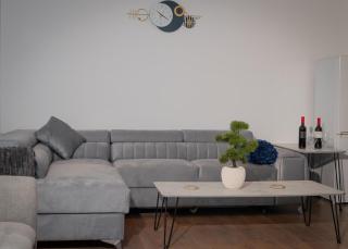 Easterly Sleeps - 6