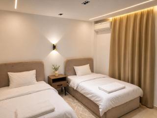 10-Mins from Cairo Airport, Garden Oasis - 3