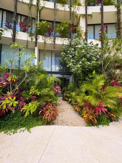 Modern Tulum Loft Private Garden and Resort Pool - 6
