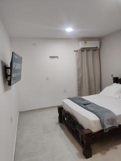 Suite moderna con parqueadero y cocina equipada - 6